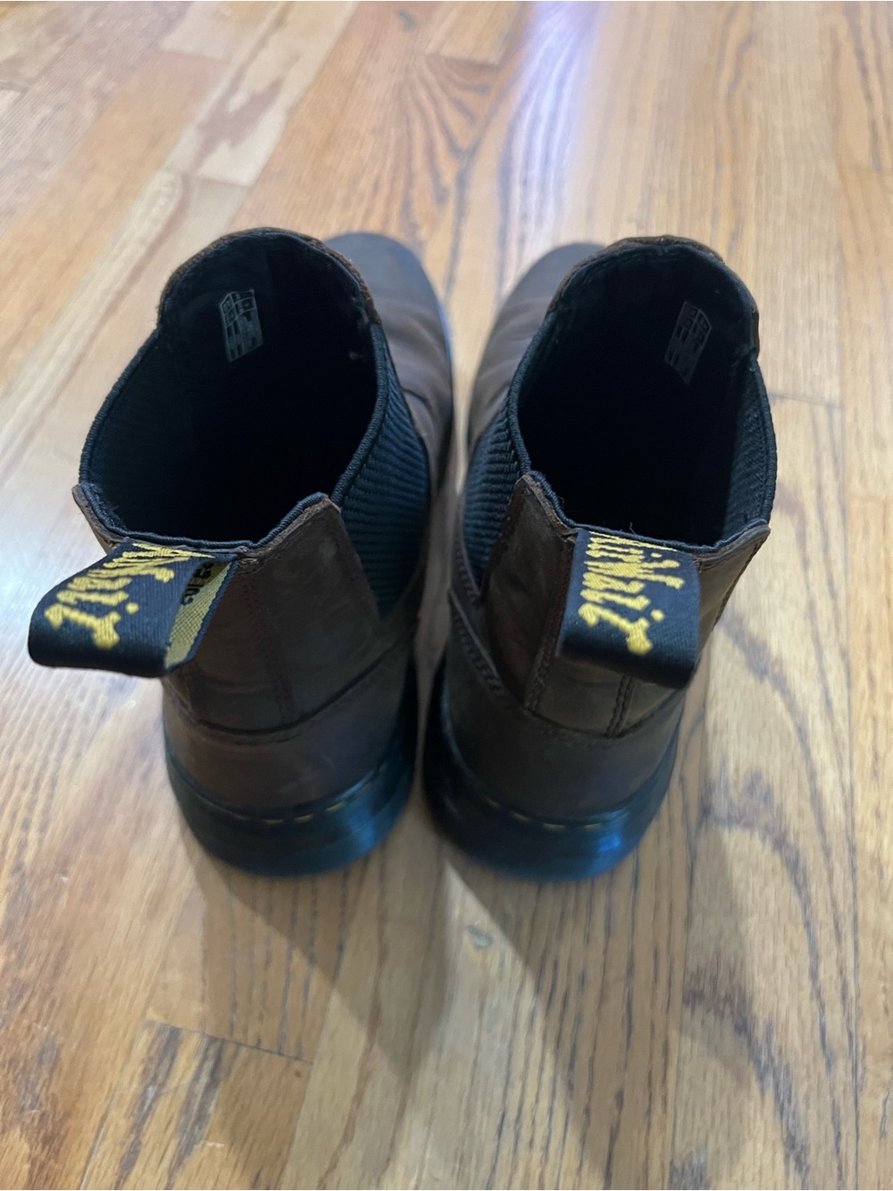 Dr. Martens Embury Crazy Horse Leather Chelsea Boots - Picture 4 of 9